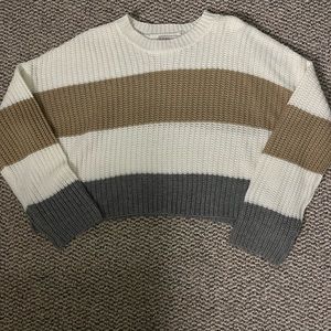 Women’s cropped sweater